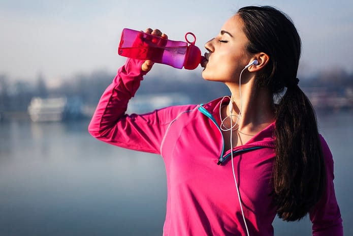 Staying hydrated while running